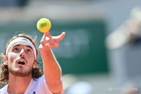 开云体育-关于纳达尔迎来七赛季高光表现，皇家马德里球迷沸腾！的信息